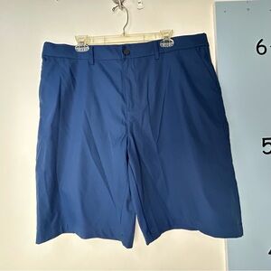 32 Degrees Cool Flat Front Dark Blue Golf Shorts Men's 40 NWT‎